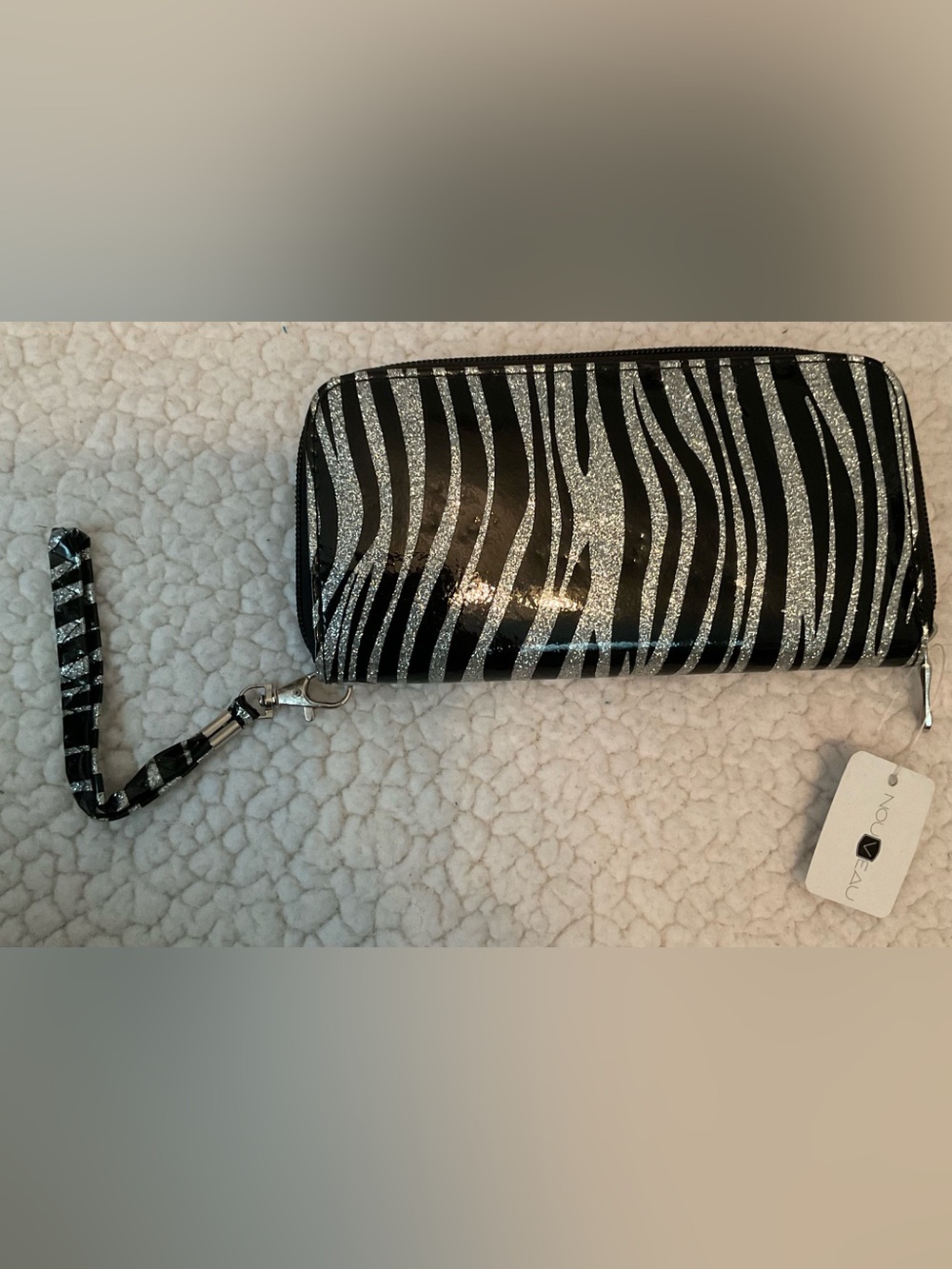 Nouveau Black and Silver Zebra Wristlet